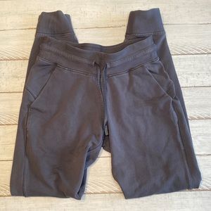 Lululemon Joggers (Size 4)